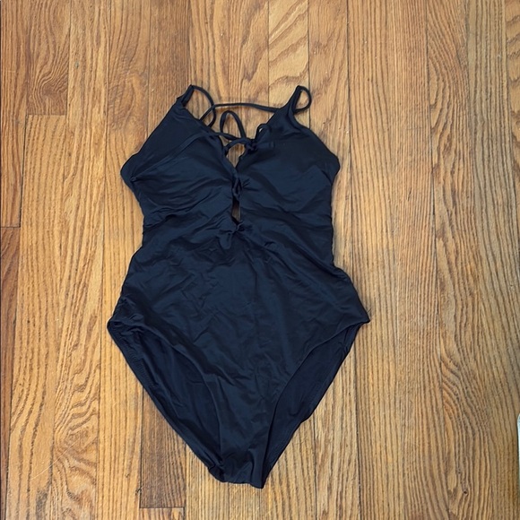 NWOT Aqua Swim Lace up Plunge One Piece Swimsuit-Black Size XS - Picture 3 of 7